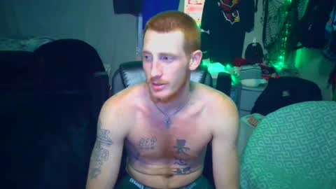 Snapshot of _redxxx chatting on 12.25.24 REDxxx online show from 12.25.24