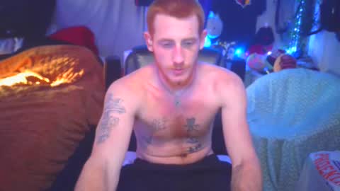 Snapshot of _redxxx chatting on 12.30.24 REDxxx online show from 12.30.24