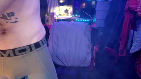 Snapshot of _redxxx chatting on 01.23.25 REDxxx online show from 01.23.25