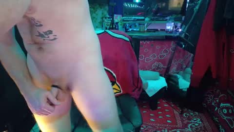 Snapshot of _redxxx chatting on 02.17.25 REDxxx online show from 02.17.25