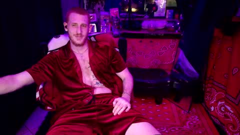 Snapshot of _redxxx chatting on 02.22.25 REDxxx online show from 02.22.25