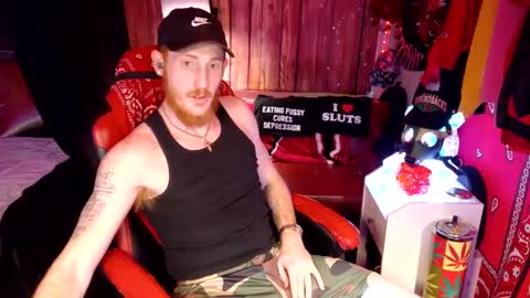 Snapshot of _redxxx chatting on 09.09.25 REDxxx online show from 09.09.25
