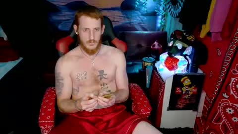 Snapshot of _redxxx chatting on 09.17.25 REDxxx online show from 09.17.25