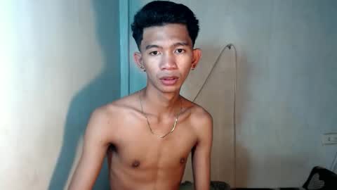 Snapshot of _rellvanxx chatting on 11.16.25 _rellvanxx online show from 11.16.25