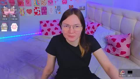 Snapshot of _reverse_gang_ chatting on 02.24.25 LISSAPVT IS OPEN online show from 02.24.25