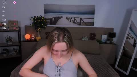 I am Rina online show from 01.28.25