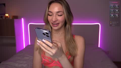 Snapshot of _secretdesire chatting on 01.31.25 Kat online show from 01.31.25