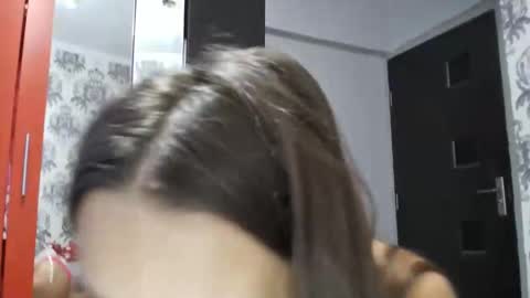 Snapshot of _sexy_sophie_69 chatting on 09.18.25 _sexy_sophie_69 online show from 09.18.25