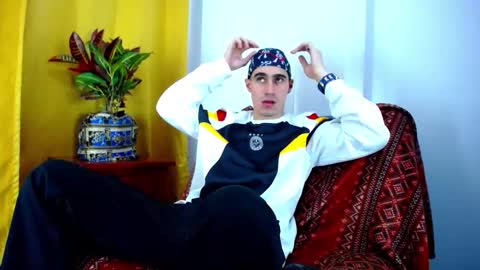 _skyleer_ online show from 11.23.25