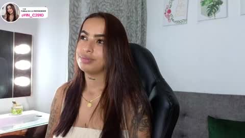 Snapshot of _sophiebrown__ chatting on 01.27.25 Andrea The Next Stream Wednesday online show from 01.27.25