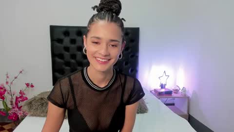 Sussi online show from 01.16.25