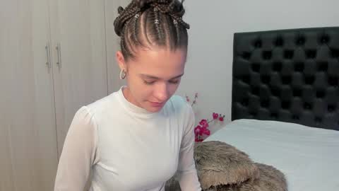 Sussi online show from 01.20.25