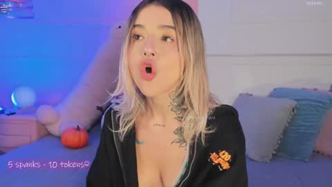 _tammarra_ online show from 11.13.25