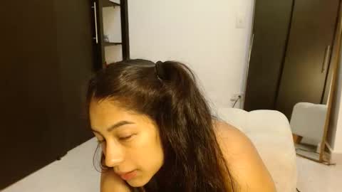 Snapshot of _tommyandanabel_ chatting on 10.05.25 tommy and anabel online show from 10.05.25