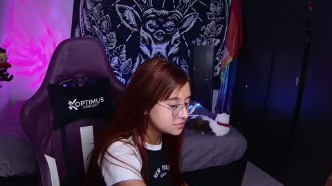 Snapshot of _vix555_ chatting on 12.24.24 Vix online show from 12.24.24