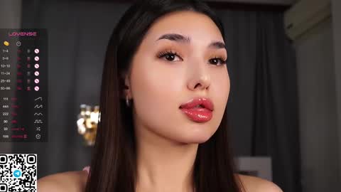 Anna online show from 02.16.25