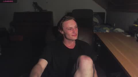 _yourcuteboy_ online show from 09.28.25