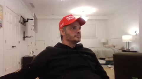 Snapshot of _zeus____ chatting on 01.07.25 Zeus online show from 01.07.25