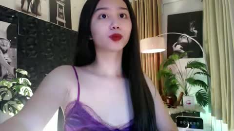 Lovely Yana  online show from 12.05.25