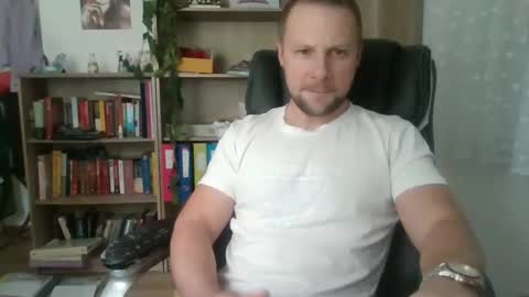 Snapshot of aaaandzzz chatting on 03.11.25 Long distance cumshot online show from 03.11.25
