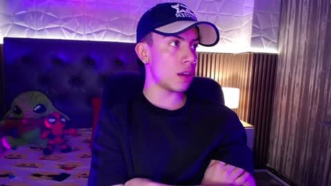 Snapshot of aaron_blink1 chatting on 12.23.24 Aaron online show from 12.23.24