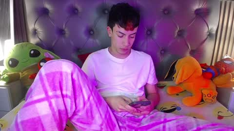 Snapshot of aaron_blink1 chatting on 01.13.25 Aaron online show from 01.13.25