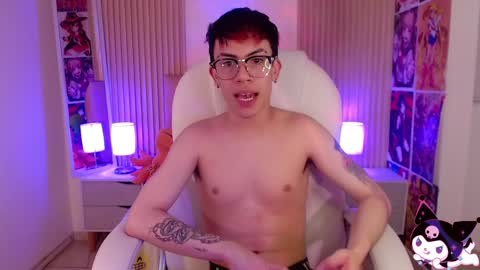 Snapshot of aaron_blink1 chatting on 01.15.25 Aaron online show from 01.15.25