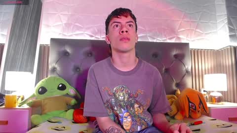 Snapshot of aaron_blink1 chatting on 02.03.25 Aaron online show from 02.03.25