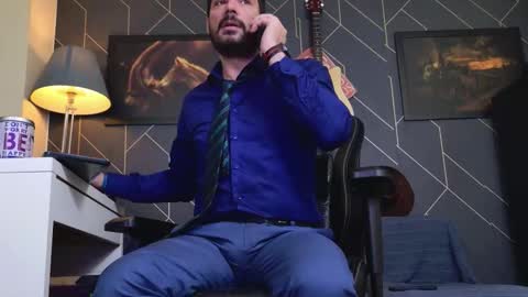 Aaron online show from 11.12.25