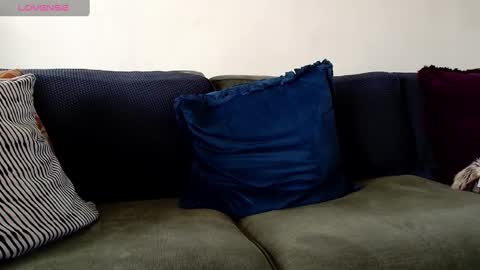 Snapshot of aaronstone_ chatting on 02.19.25 Scrufffypup online show from 02.19.25