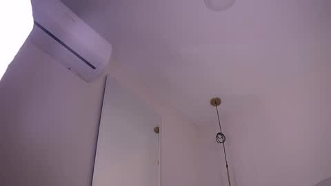 Snapshot of abby_me chatting on 11.20.25 A B B Y online show from 11.20.25