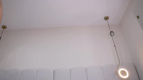 Snapshot of abby_me chatting on 11.24.25 A B B Y online show from 11.24.25