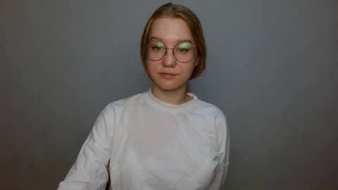 Snapshot of abbymoore__ chatting on 12.27.24 Abby Lovense is active online show from 12.27.24