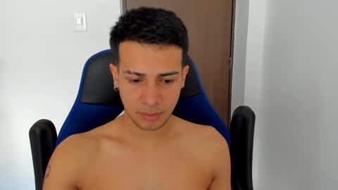 Snapshot of abelasburgo chatting on 02.20.25 Independence model AbelAsburgo online show from 02.20.25