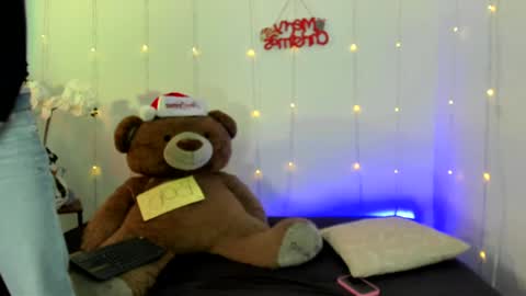  Abella and Kendra  online show from 12.05.24