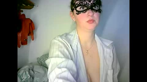 Snapshot of abigailove4u chatting on 02.21.25 GoldenFish online show from 02.21.25