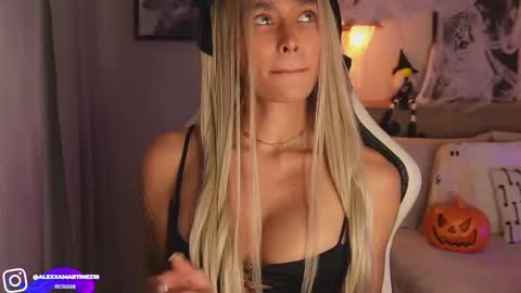 My name is Alexa. Please say hello I like to chat with you. If you have requests please use tip online show from 10.09.25