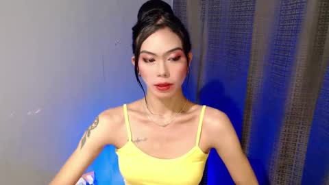 Miss Sophie online show from 12.10.24