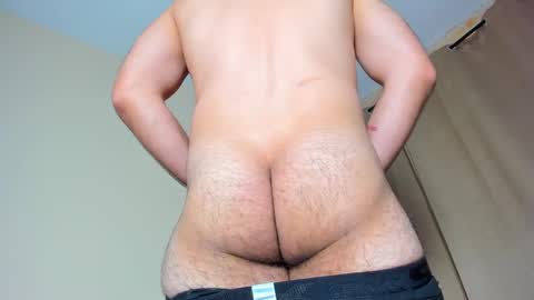 Snapshot of ackerman_eren_ chatting on 01.08.25 R. online show from 01.08.25