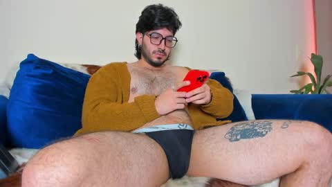 Snapshot of ackerman_eren_ chatting on 01.15.25 R. online show from 01.15.25