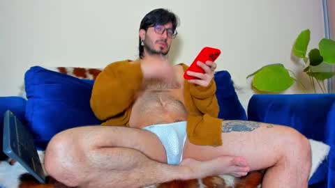 Snapshot of ackerman_eren_ chatting on 02.16.25 R. online show from 02.16.25