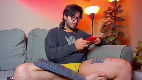 Snapshot of ackerman_eren_ chatting on 09.14.25 R. online show from 09.14.25