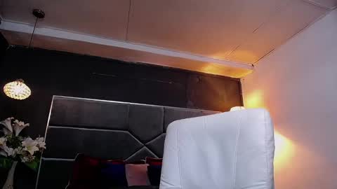 adam_fit19cm online show from 09.29.25