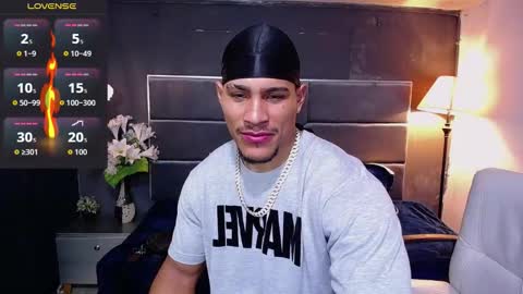 adam_fit19cm online show from 11.29.25