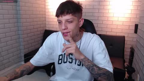 Snapshot of adam_hard_ chatting on 01.07.25 Adam online show from 01.07.25