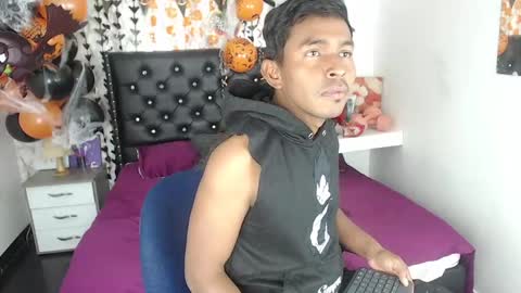 Snapshot of adam_morgan2 chatting on 10.12.25 adam_morgan2 online show from 10.12.25