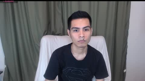 Snapshot of adam_sinclair chatting on 10.29.25 adam_sinclair online show from 10.29.25