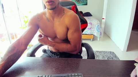 Adam Valencia online show from 09.29.25