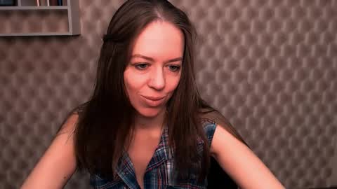 Snapshot of adamais_ chatting on 02.28.25 adamais_ online show from 02.28.25