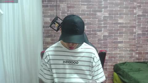 Snapshot of adamcoox chatting on 01.28.25 Adam online show from 01.28.25